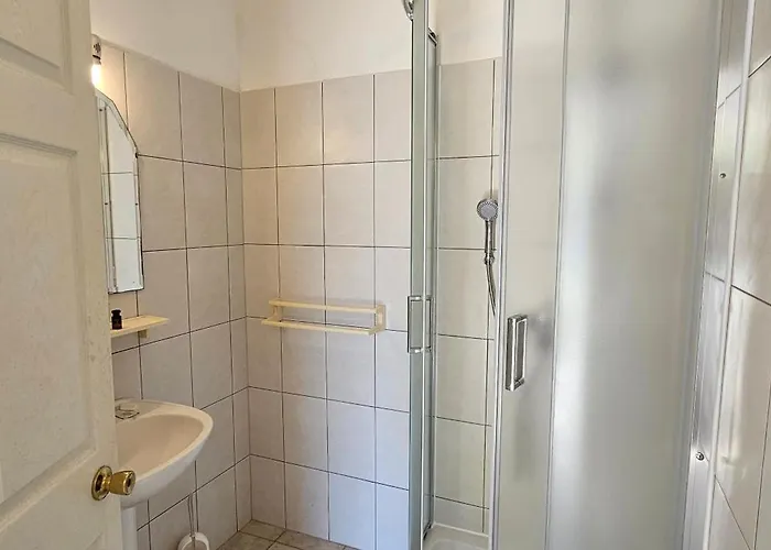 Front With Swimming Pool, Illyria 102 * Milna (Brac)